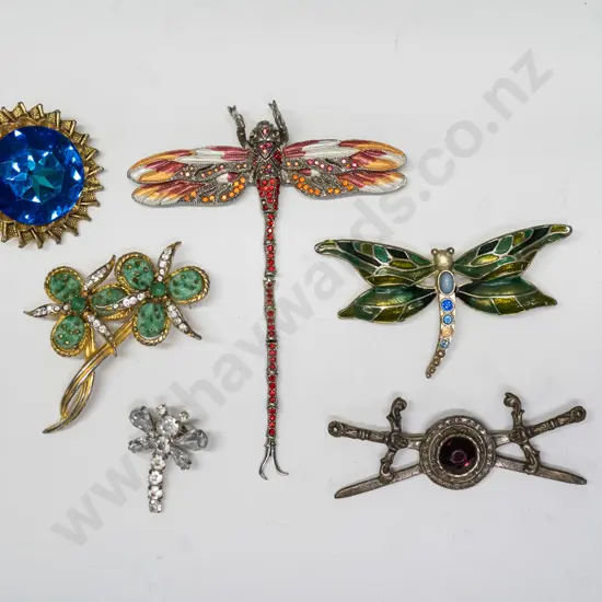 6 asstd costume brooches