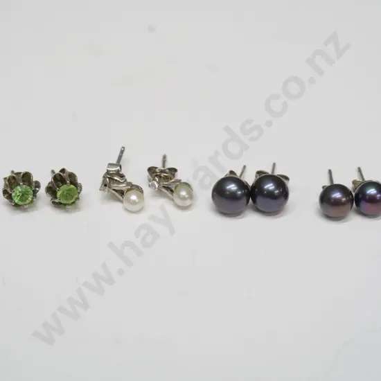 4 pairs asstd stud earrings