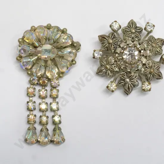 2 costume brooches