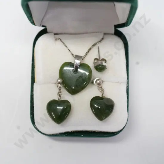 greenstone heart necklace [chain stamped  Italy], pr of greenstone heart earrings & single stud earring