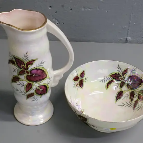 2 Maling 'Coleus' lustre glaze items - bowl and jug H-270