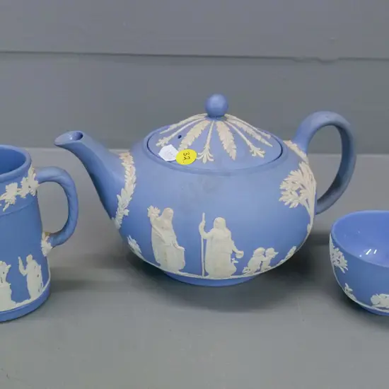 Wedgwood blue jasperware teapot, cream jug & sugar bowl. Teapot H-110 L-220