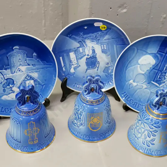 3 Bing & Grondahl Christmas bells H-130 and matching year plates - 1977, 78, 79