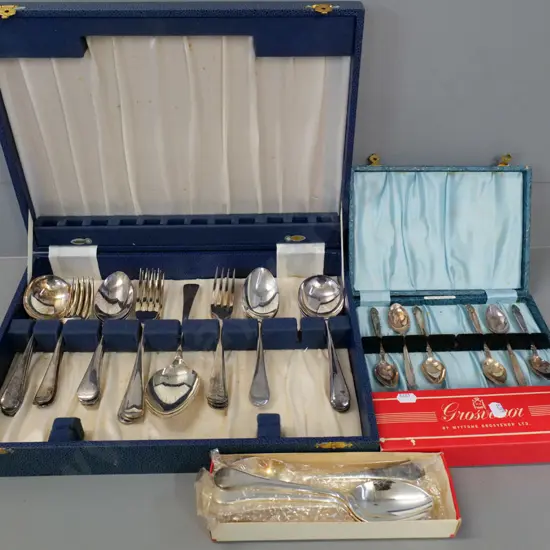silver-plated cutlery - canteen missing 3 small forks, boxed dinner spoons and cased set of teaspoons