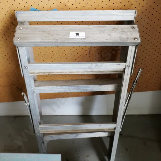 2 step aluminium ladder