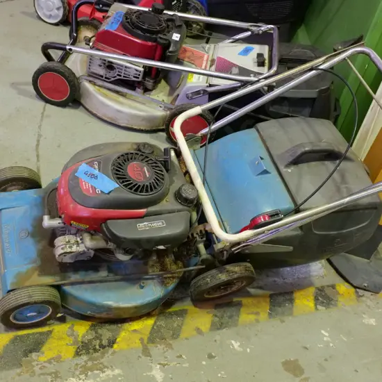 Masport 4 stroke motor mower