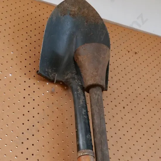 shovel, tamper