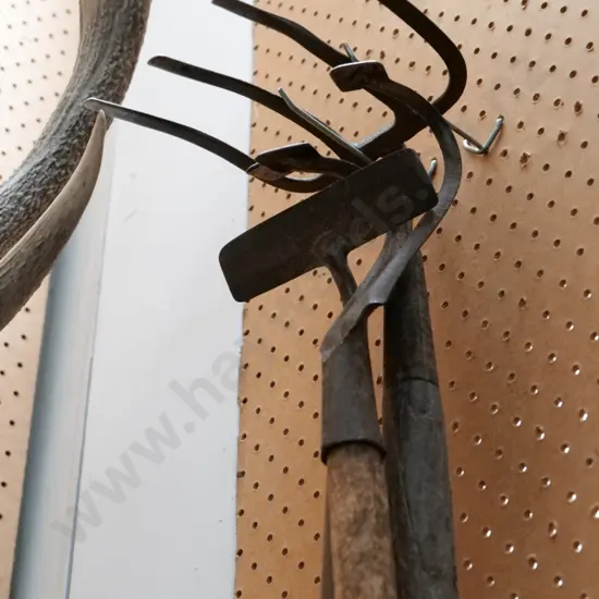 2 cultivators, aeroplane hoe