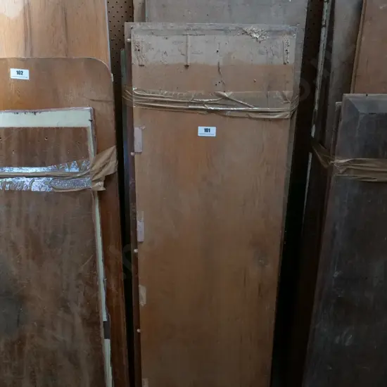 various lengths of timber - oak wide Longest L-1600