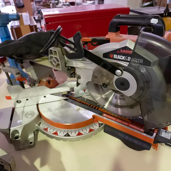 Black & Decker drop saw