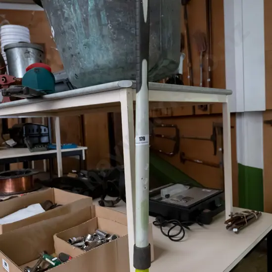 plastic handled log splitter