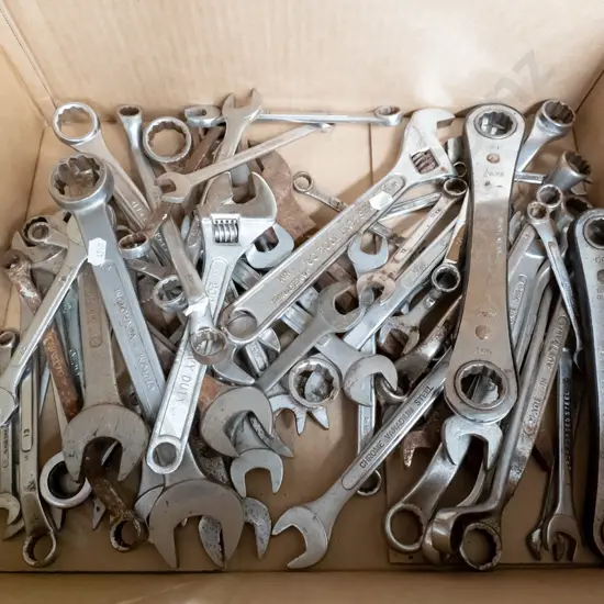 box of open end ring spanners and crescent