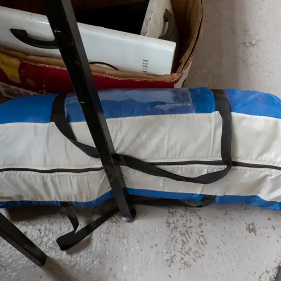 tent in carry bag (As Is, No Returns)