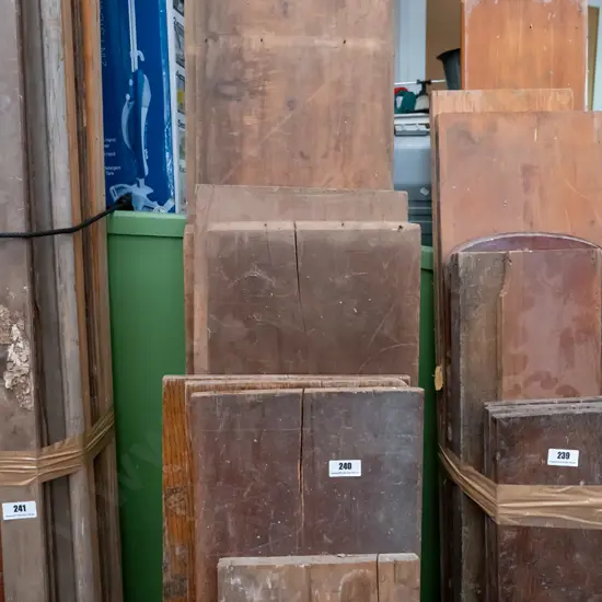 various lengths of timber - baltic pine, rimu, oak Longest L-2400