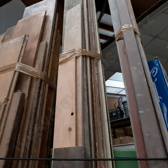 various lengths of timber - rimu and pine Longest L-4000