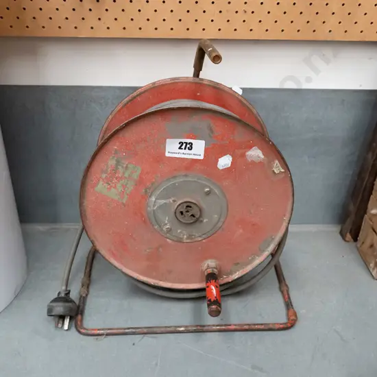 extenion cord and reel