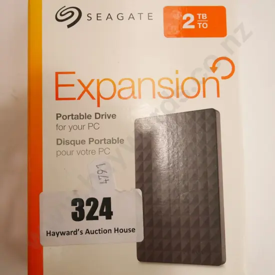 Seagate Expansion portable hard drive 2TB