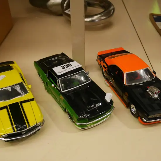3x die cast model vehicles