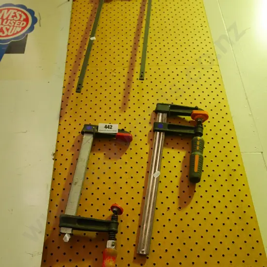 2 F clamps, 2 small quick release clamps -blue dots