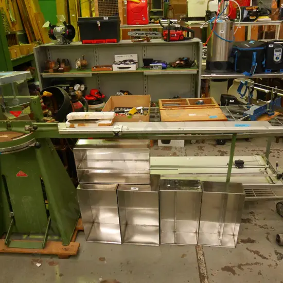 Morso picture framer's guillotine -slightly rusty, comes with 2additional as-new blades