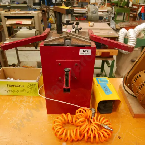 framer's air powered foot operated corner nailer