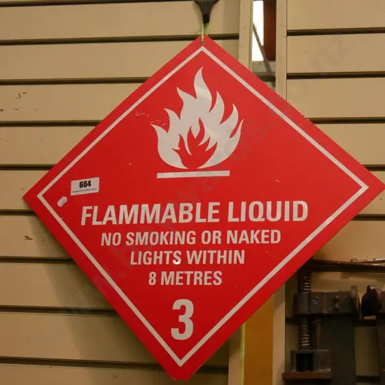 Flammable Liquid safety sign