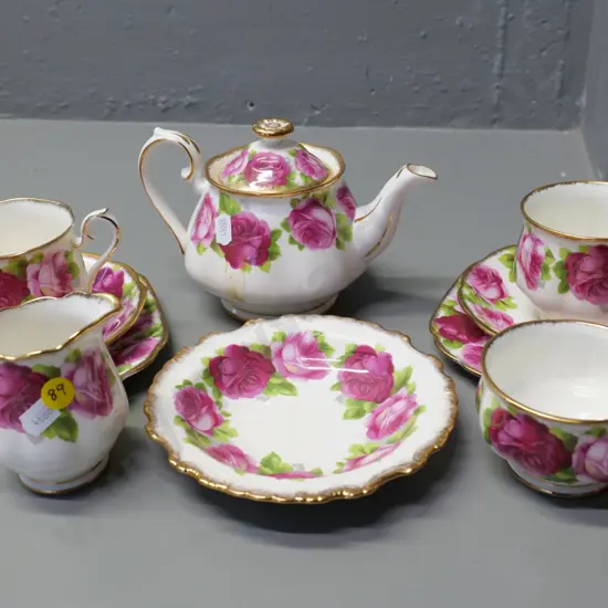 Royal Albert Old English Rose tea for two with biscuit plate