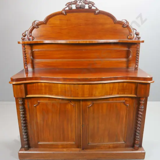 Victorian mahogany bow-front sideboard  - 2 doors, 1 drawer, carved back, Jacobean twist columns H1670 W1380 D500
