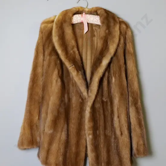 Mooney's Dunedin brown fur jacket
