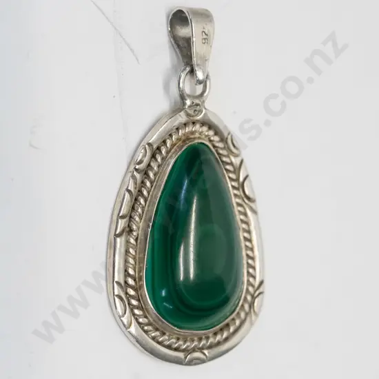 silver green stone necklace stamped 925 no chain