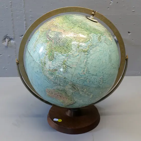 Reader's Digest world globe with contour relief, on wooden base H-420 Diameter 380