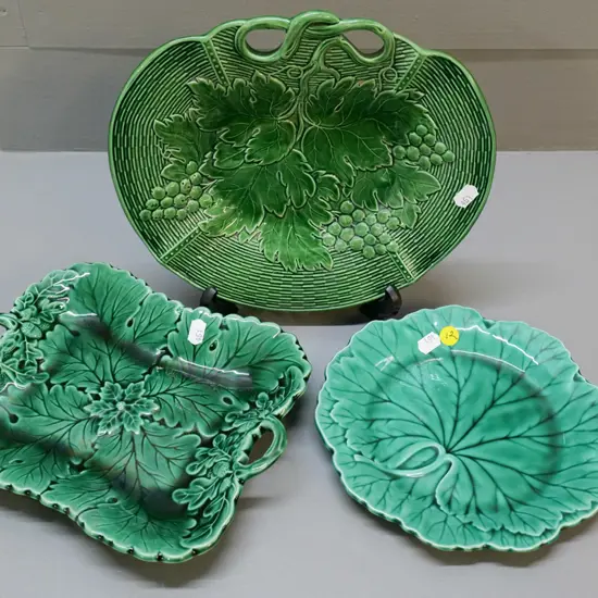 3 green Majolica plates - Davenport L-260 W-220,  Wedgwood and one unmarked