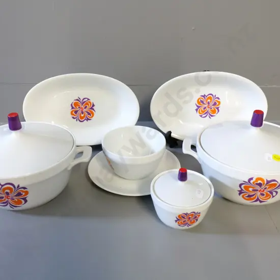 retro Jaeger West German pottery - 2 lidded casseroles D-200, lidded pot, sauce bowl & saucer, 2 oval plates