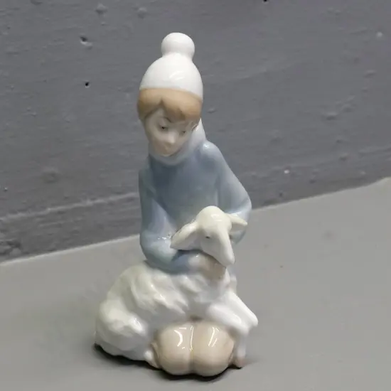 Lladro boy with lamb figure H-150