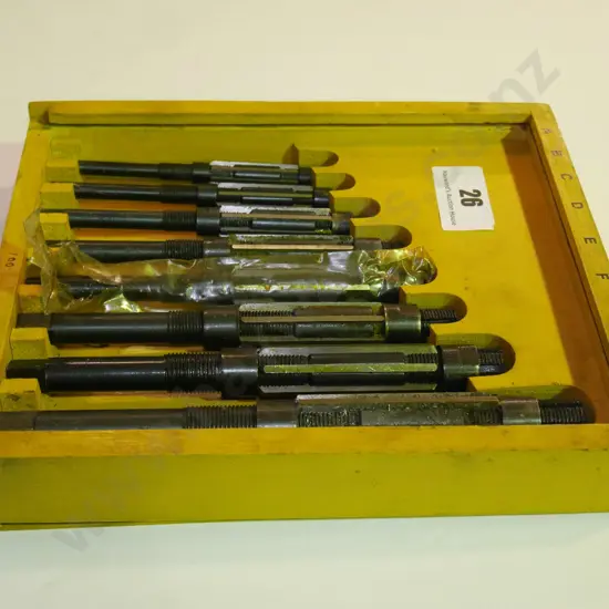 set of adjustable reamers