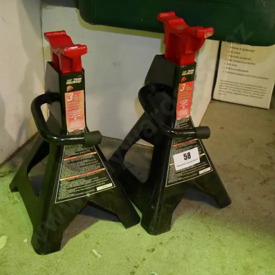 pair of 3 tonne axle stands