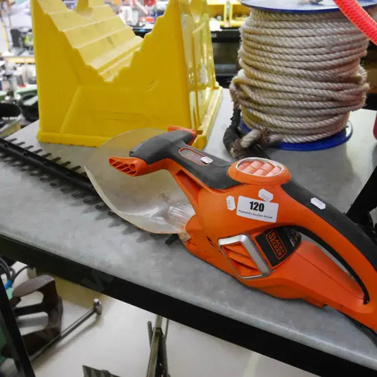 Black & Decker corded hedge trimmers