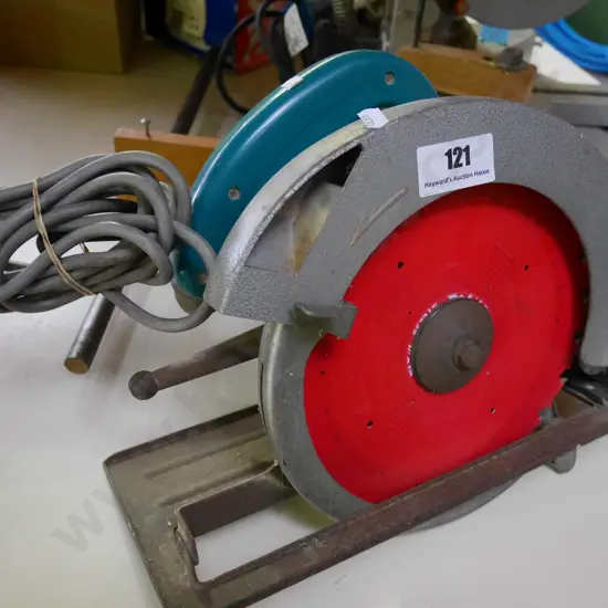 Makita 9" circular saw