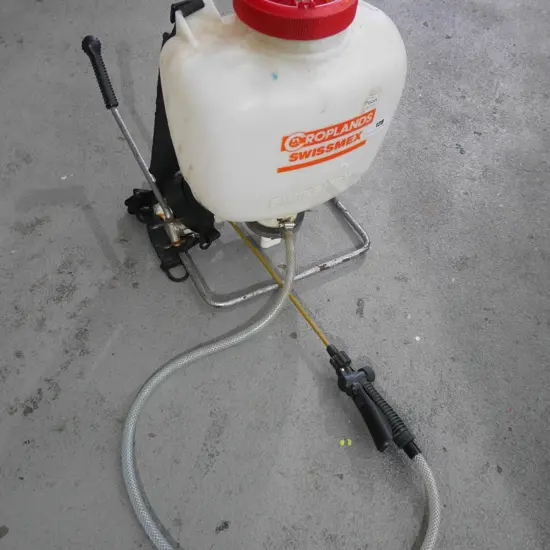 Swissmax backpack sprayer