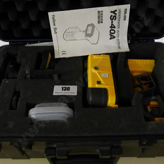 Sea & Sea underwater auto-strobe in hard carry case