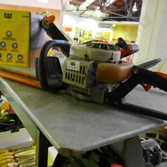 Echo 2 stroke hedge trimmers