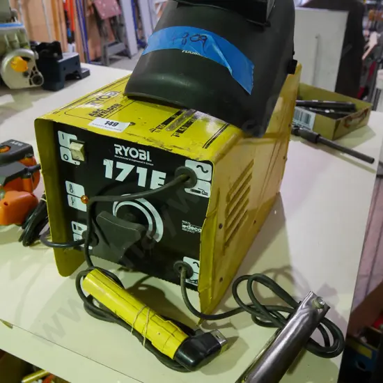 Ryobi 171E arc welder and welder's mask