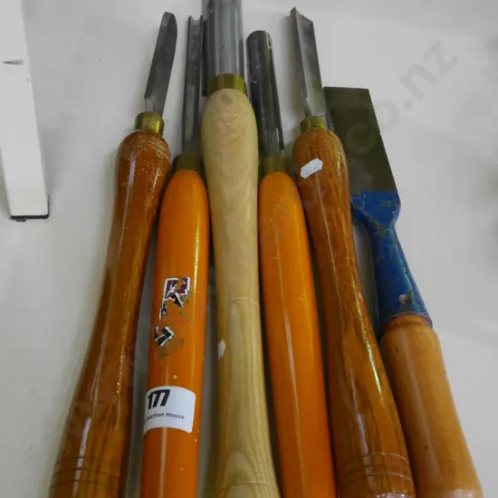 6 lathe chisels