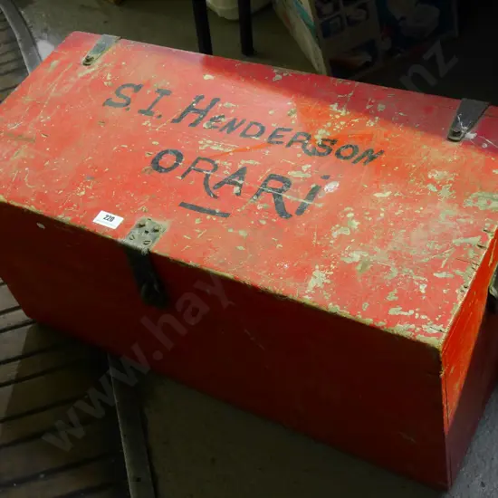 vintage wooden woodworker's chest H-480 W-990 D-460