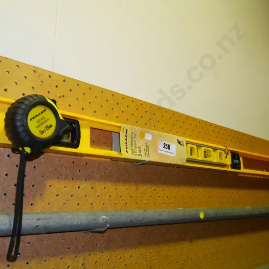 as-new Fuller levels and tape measure