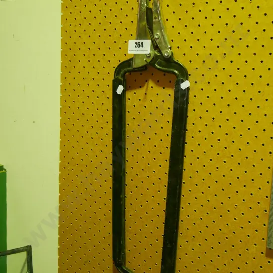 long reach welder's clamp