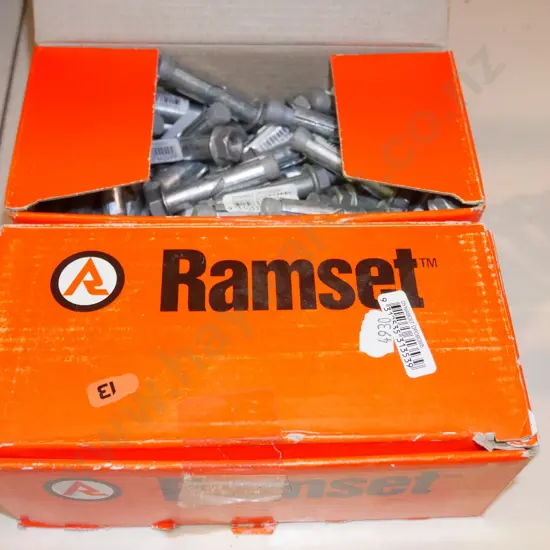 2 boxes of ramset dyna bolts