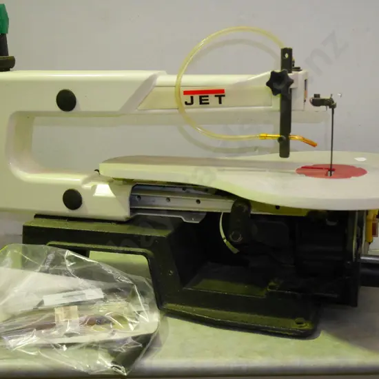 Jet scroll saw and accessories
