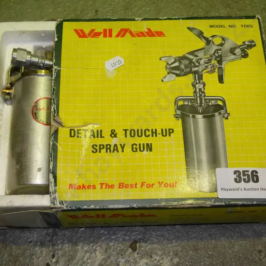 box; detail and touch up spray gun