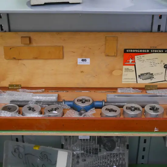 wood cased tap and die set